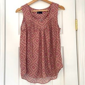 GAP sleeveless flowy blouse